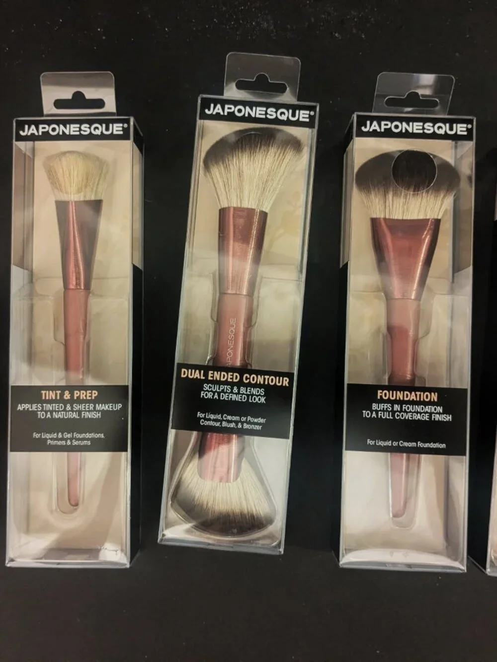 NEW 10-piece Japanesque Makeup Brushes